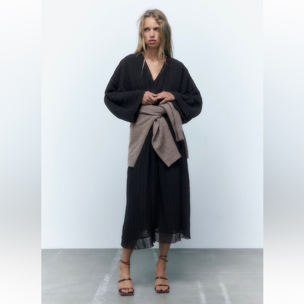 ZARA PLEATED DRESS